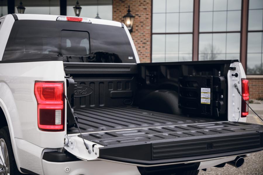 Багажник Ford F-150 Limited SuperCrew 2018 года  (фото 50 из 59)